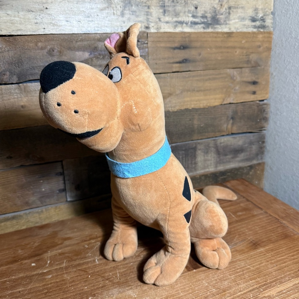 Scooby Doo Plush Stuffed‎ Animal 14” Blue Collar